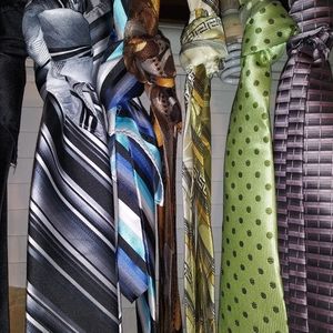 Silk neckties & squares